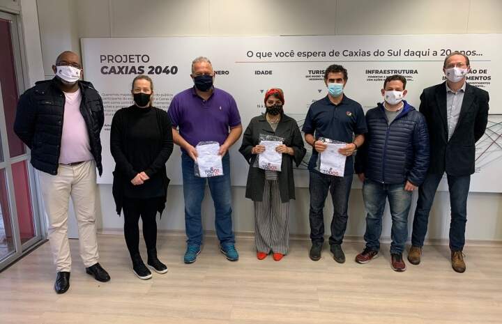  - Foto da Notcia MOBICAXIAS JUNTAMENTE COM O COMIT ORGANIZADOR DAS SURDOOLIMPIADAS 2021, RECEBEM A VISITA DOS PRESIDENTES REGIONAIS DA ICSD DA SIA E EUROPA.