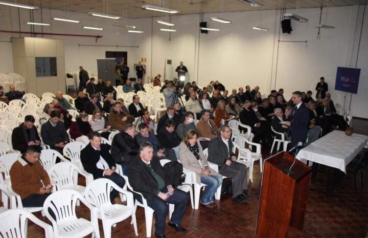 Mobilizao Regional reuniu prefeitos da Serra e entidades interessadas no desenvolvimento da regio.